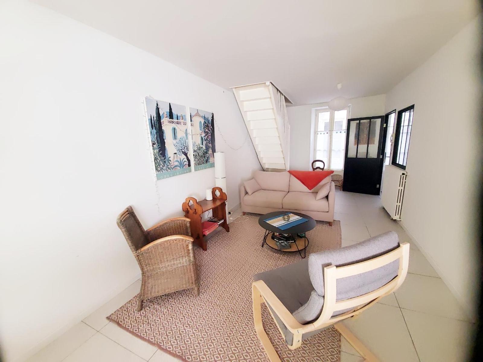 La Maison De 76m2 Avec Terrasse De 22m2 *
